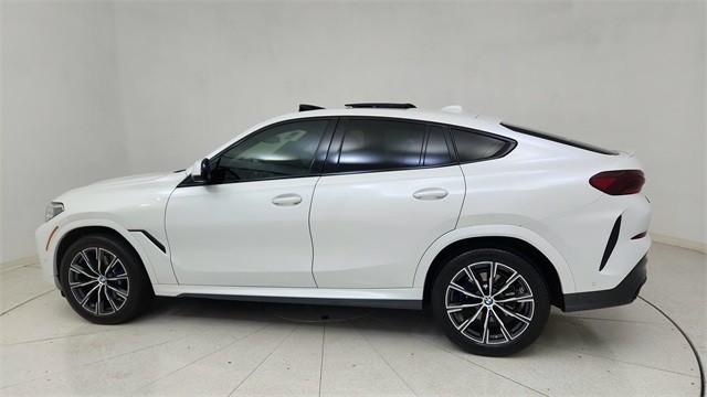 2023 BMW X6 xDrive40i AWD
