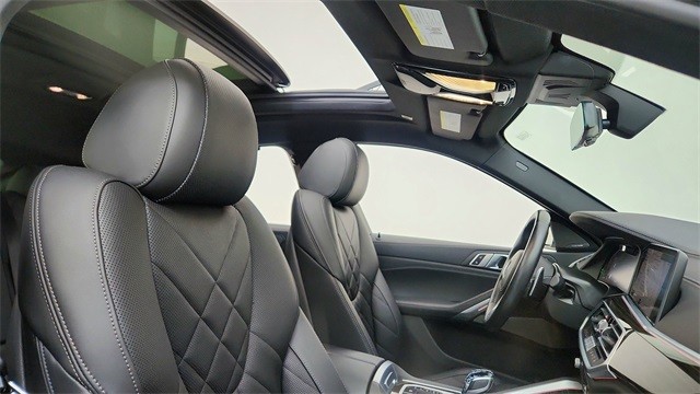 2023 BMW X6 xDrive40i AWD