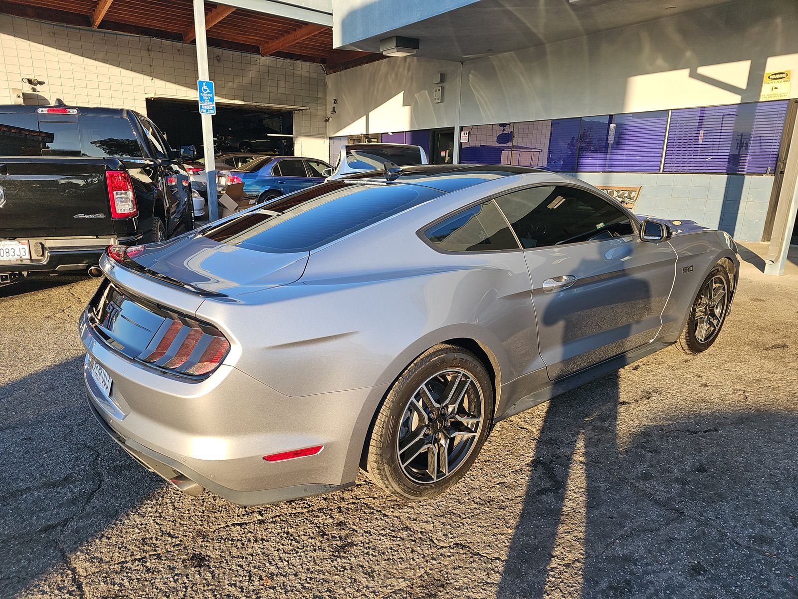 2022 Ford Mustang EcoBoost RWD