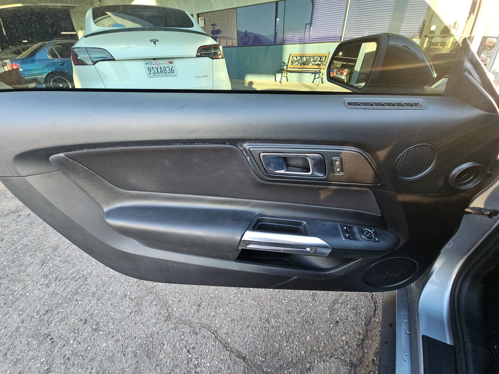 2022 Ford Mustang EcoBoost RWD