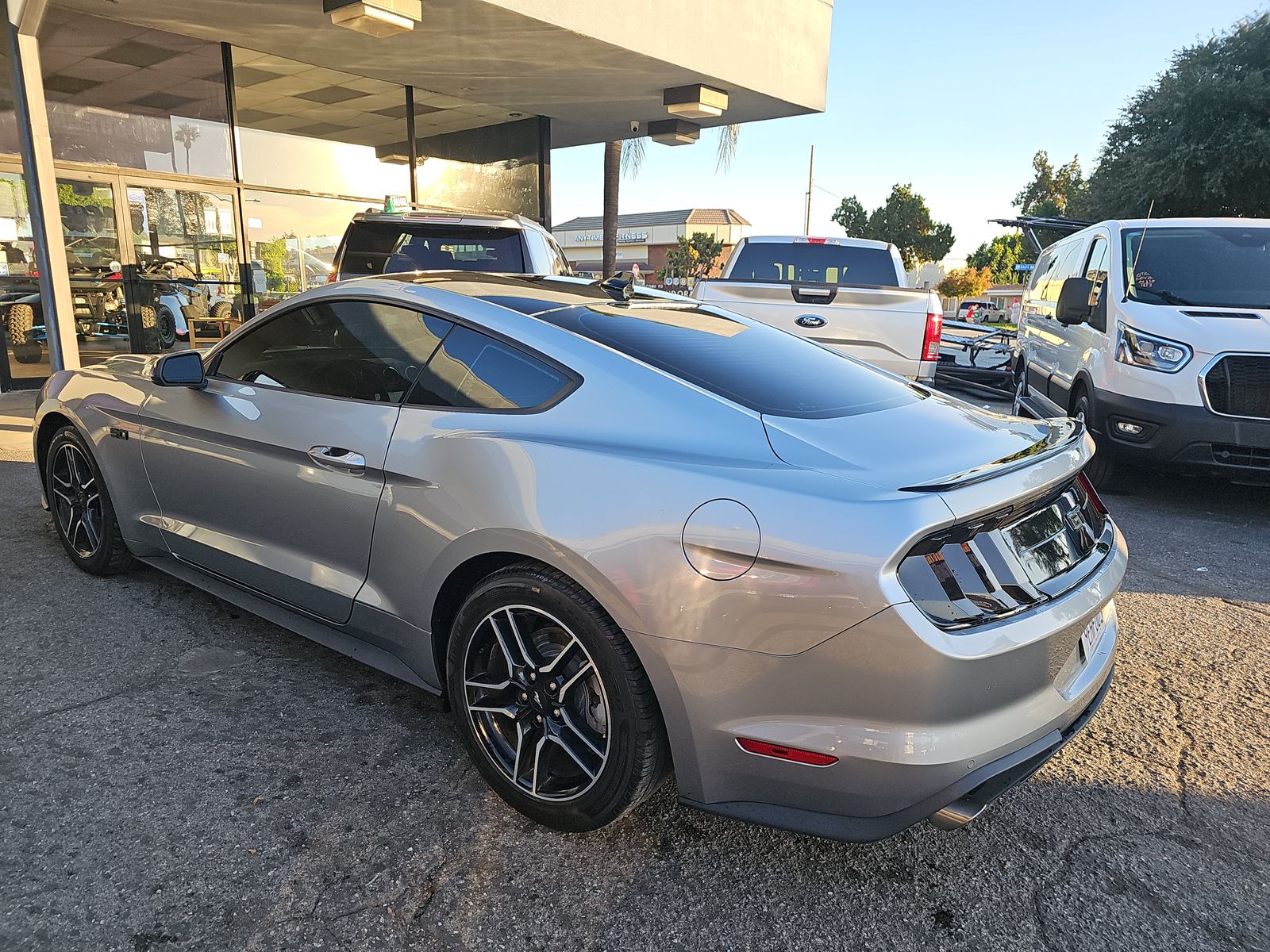 2022 Ford Mustang EcoBoost RWD