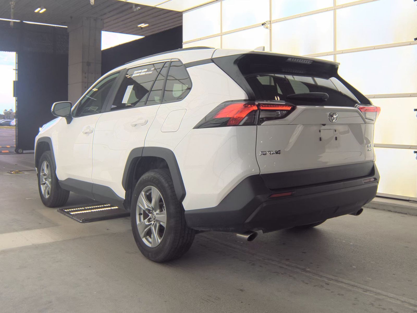 2024 Toyota RAV4 XLE AWD