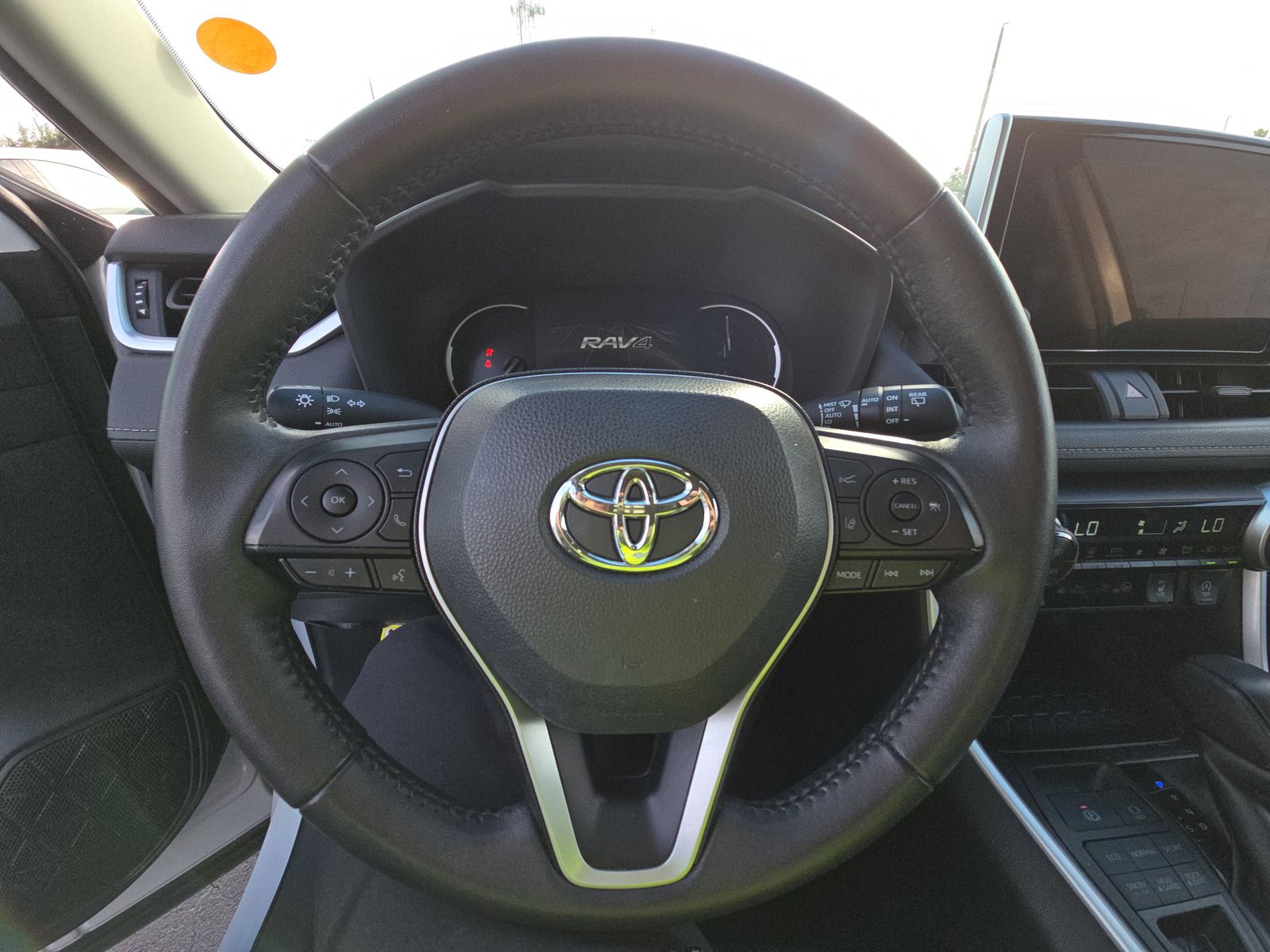 2024 Toyota RAV4 XLE AWD