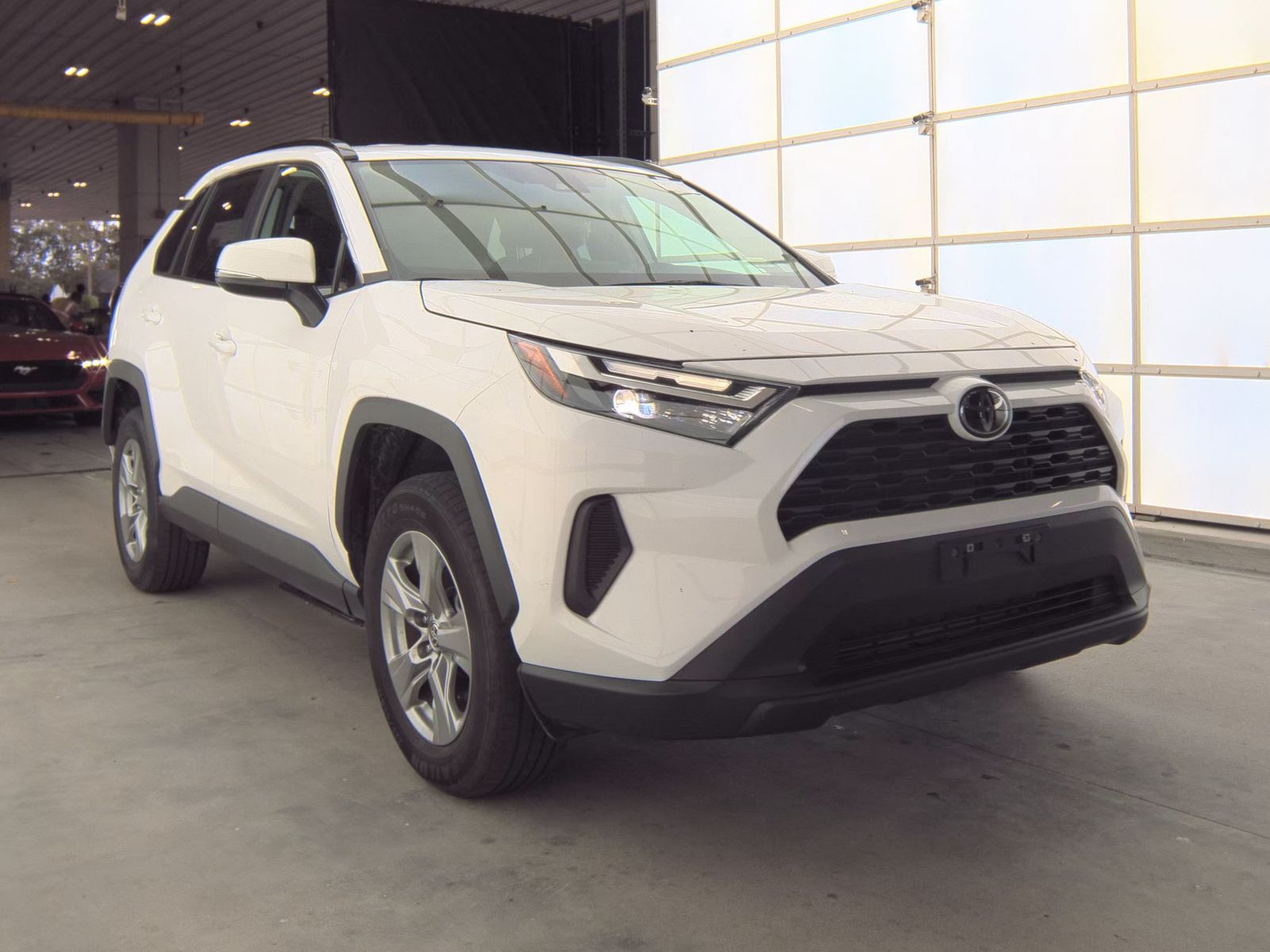 2024 Toyota RAV4 XLE AWD