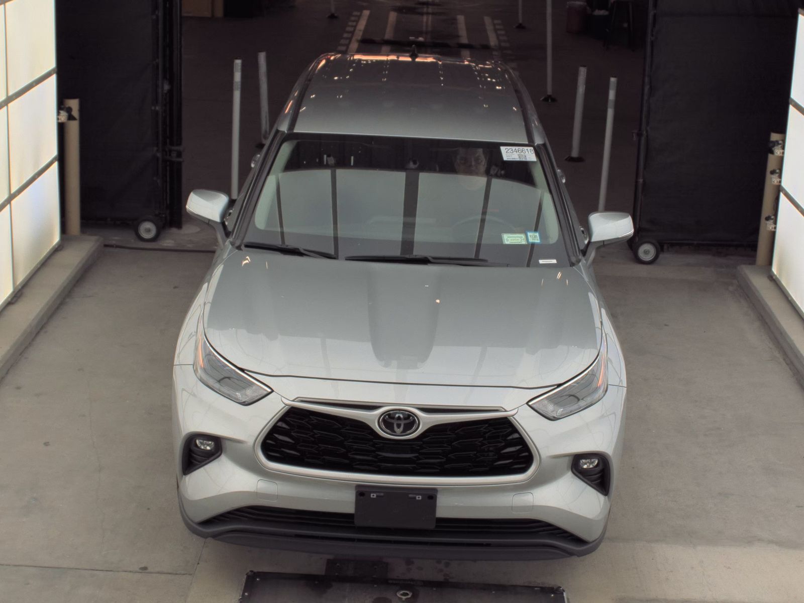 2024 Toyota Highlander LE AWD