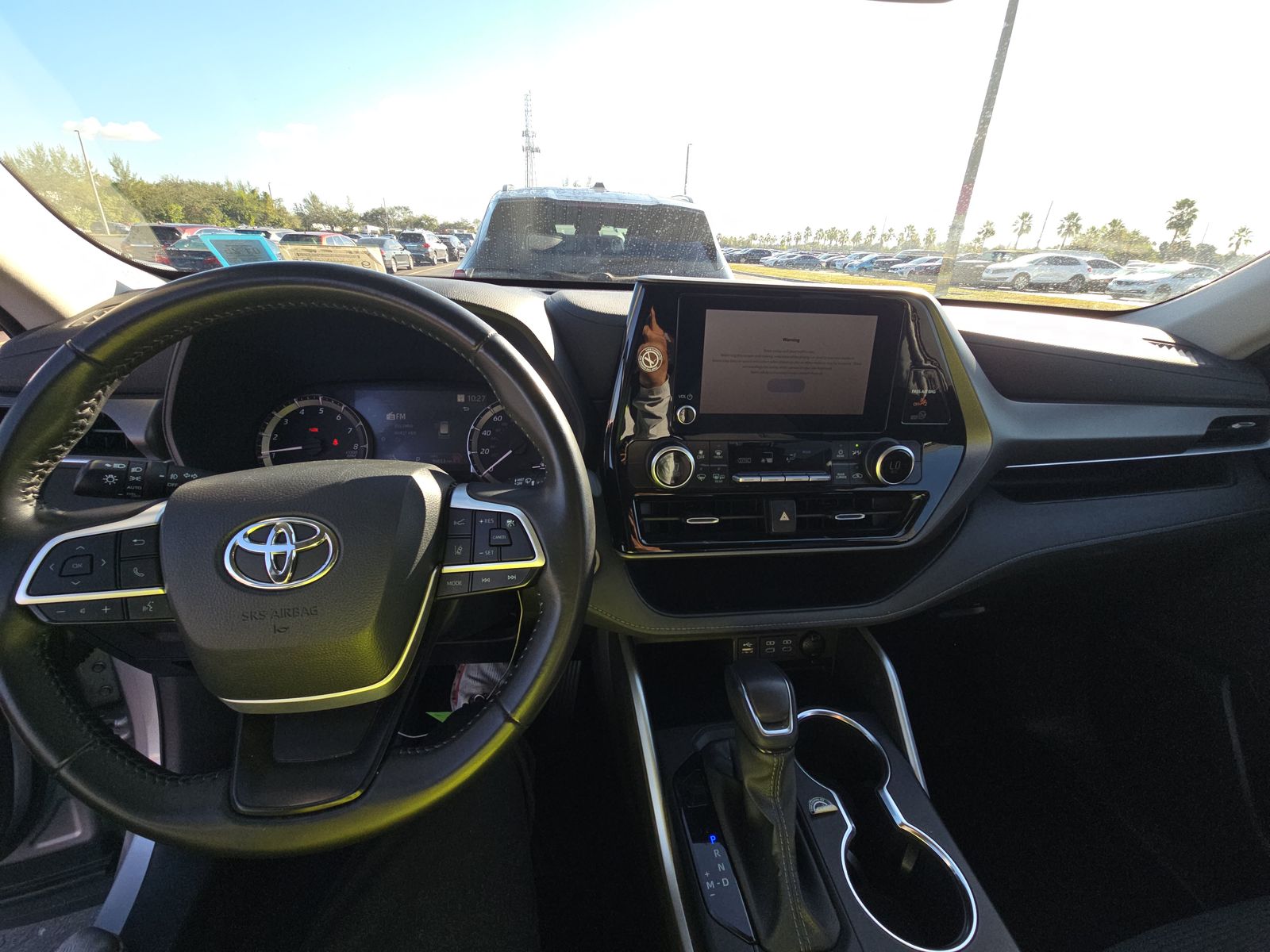 2024 Toyota Highlander LE AWD