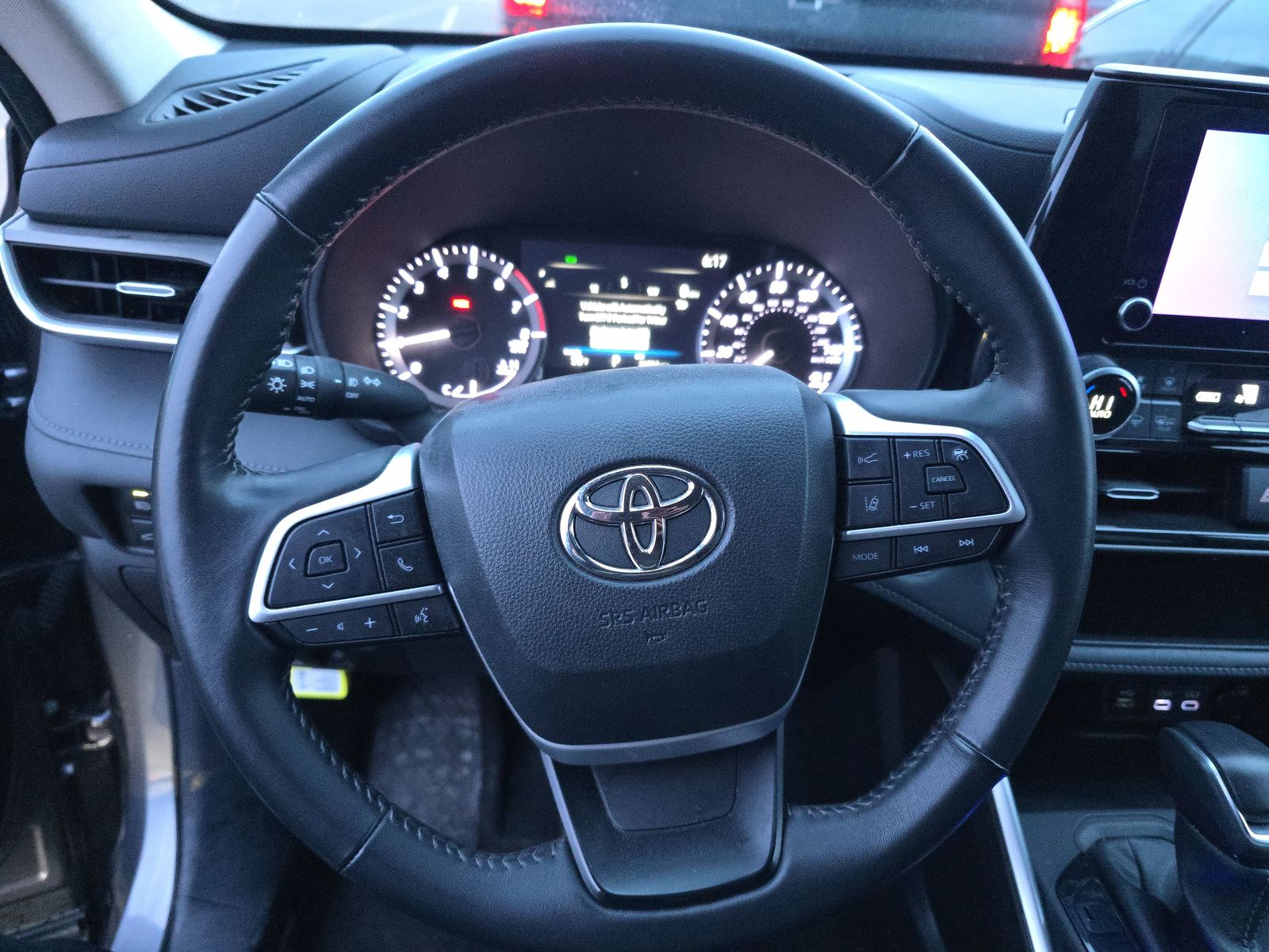 2024 Toyota Highlander LE AWD