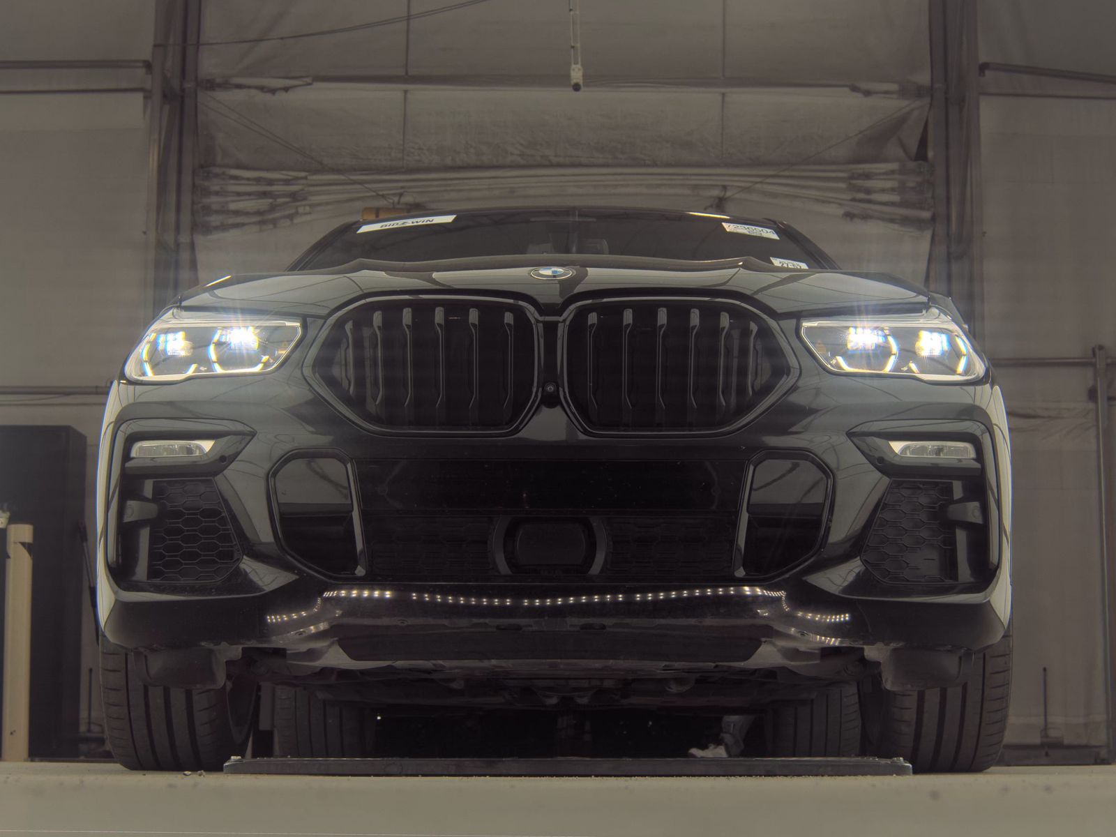 2021 BMW X6 M50i AWD