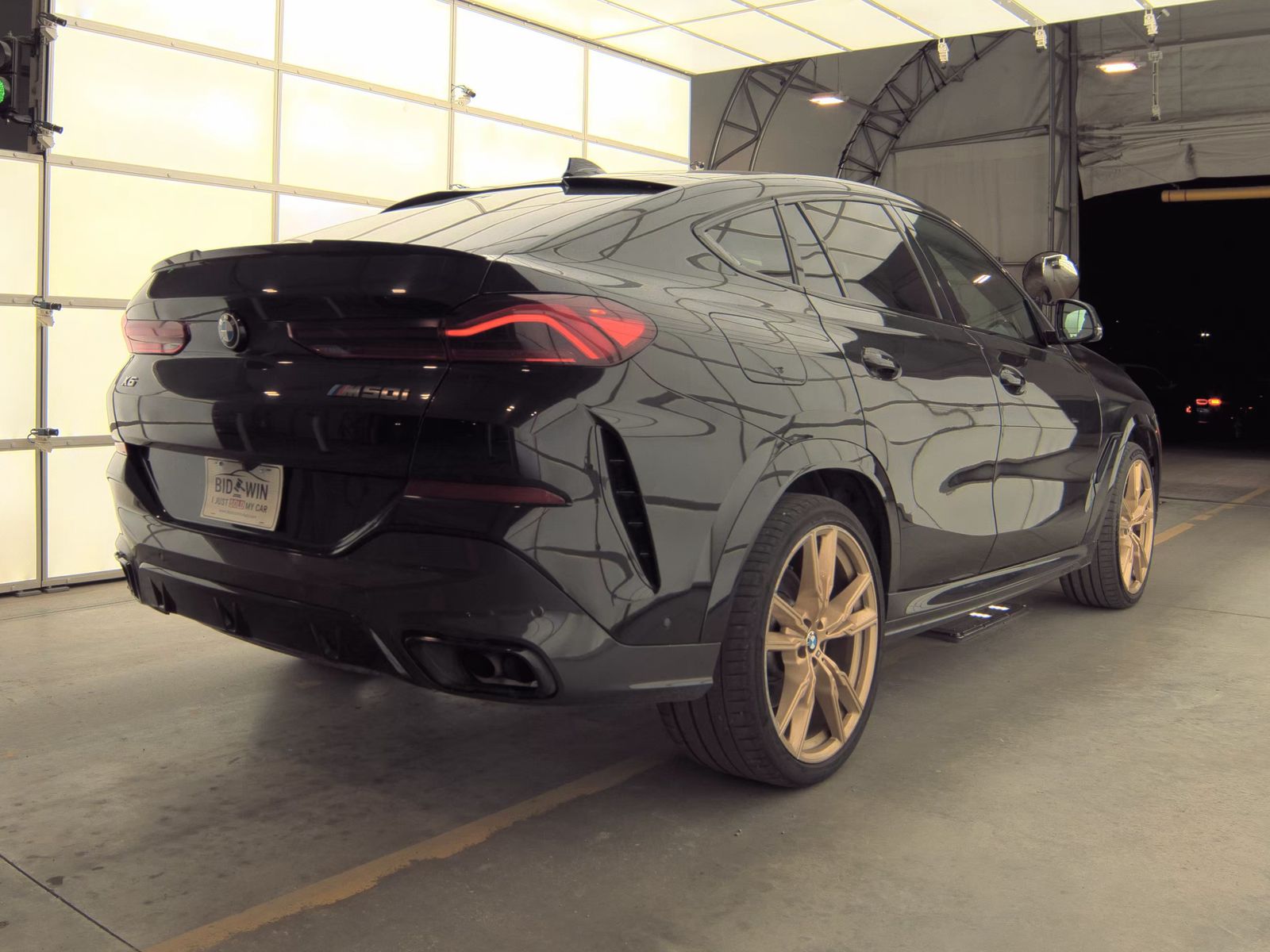 2021 BMW X6 M50i AWD