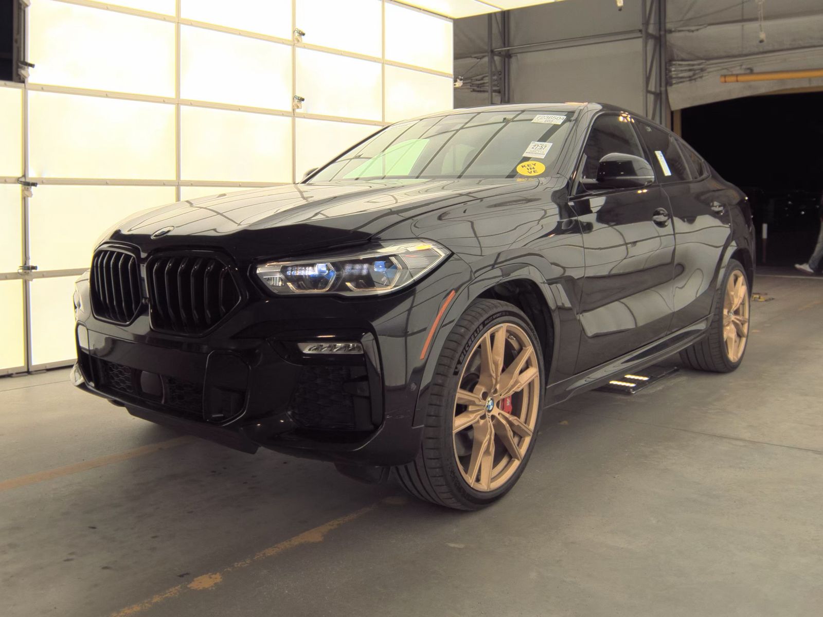 2021 BMW X6 M50i AWD