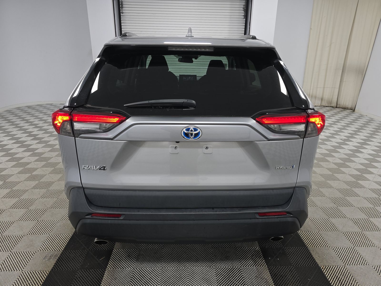2020 Toyota RAV4 Hybrid XLE AWD
