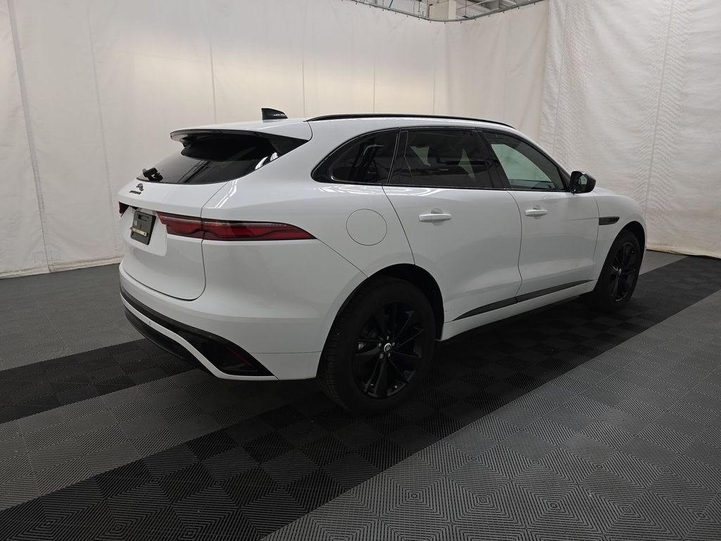 2024 Jaguar F-PACE P250 R-Dynamic S AWD