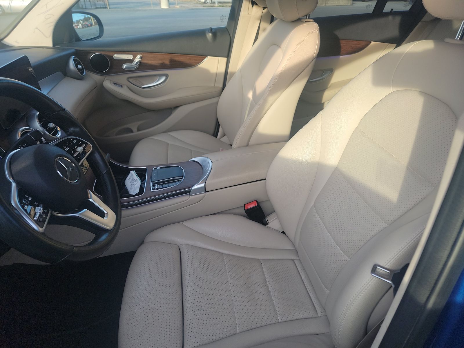 2022 Mercedes-Benz GLC GLC 300 AWD