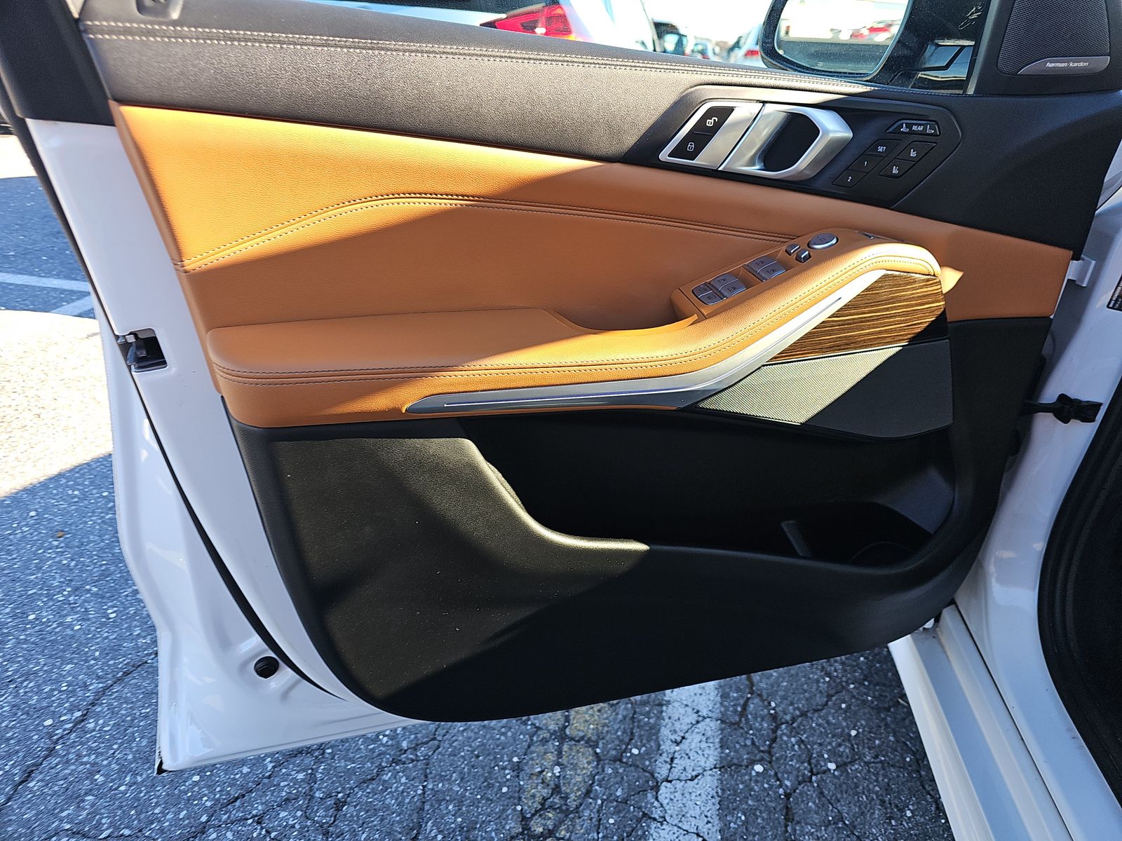 2023 BMW X7 xDrive40i AWD