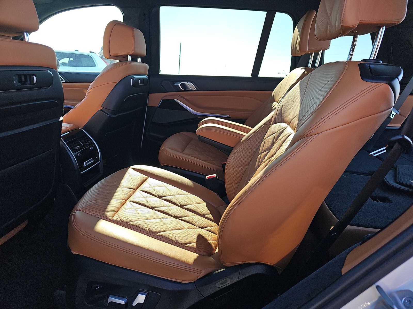 2023 BMW X7 xDrive40i AWD