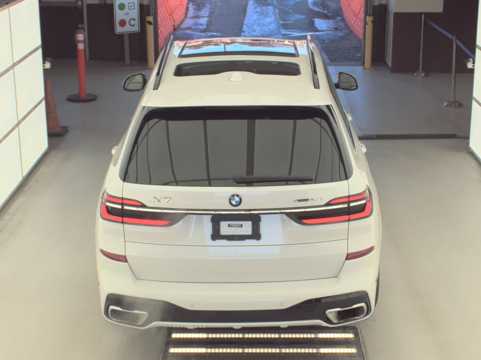2023 BMW X7 xDrive40i AWD