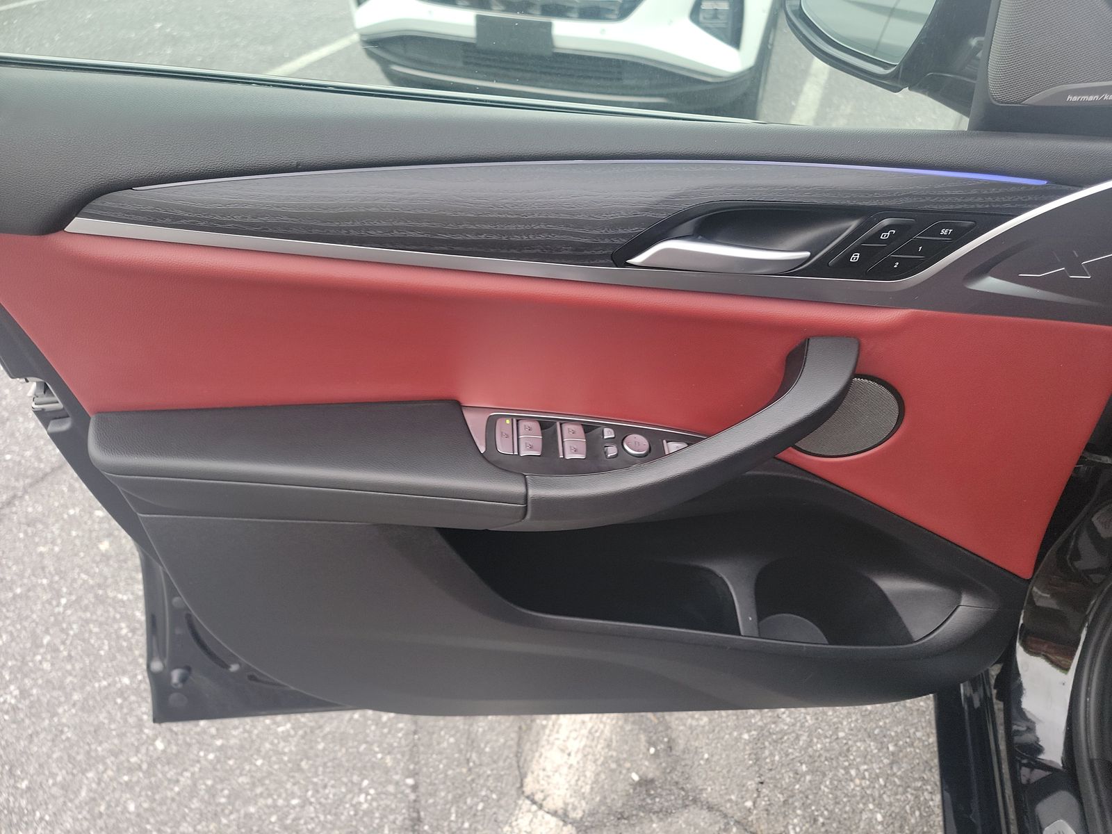 2023 BMW X4 xDrive30i AWD