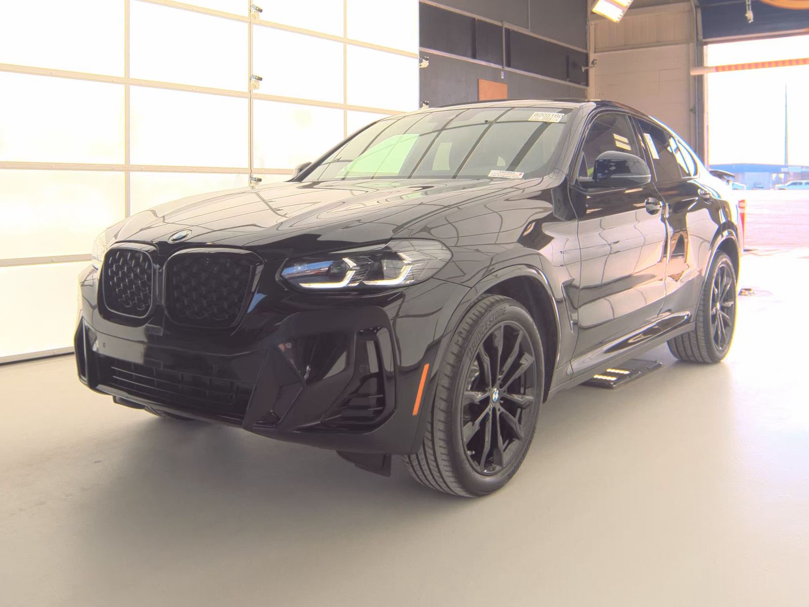 2023 BMW X4 xDrive30i AWD