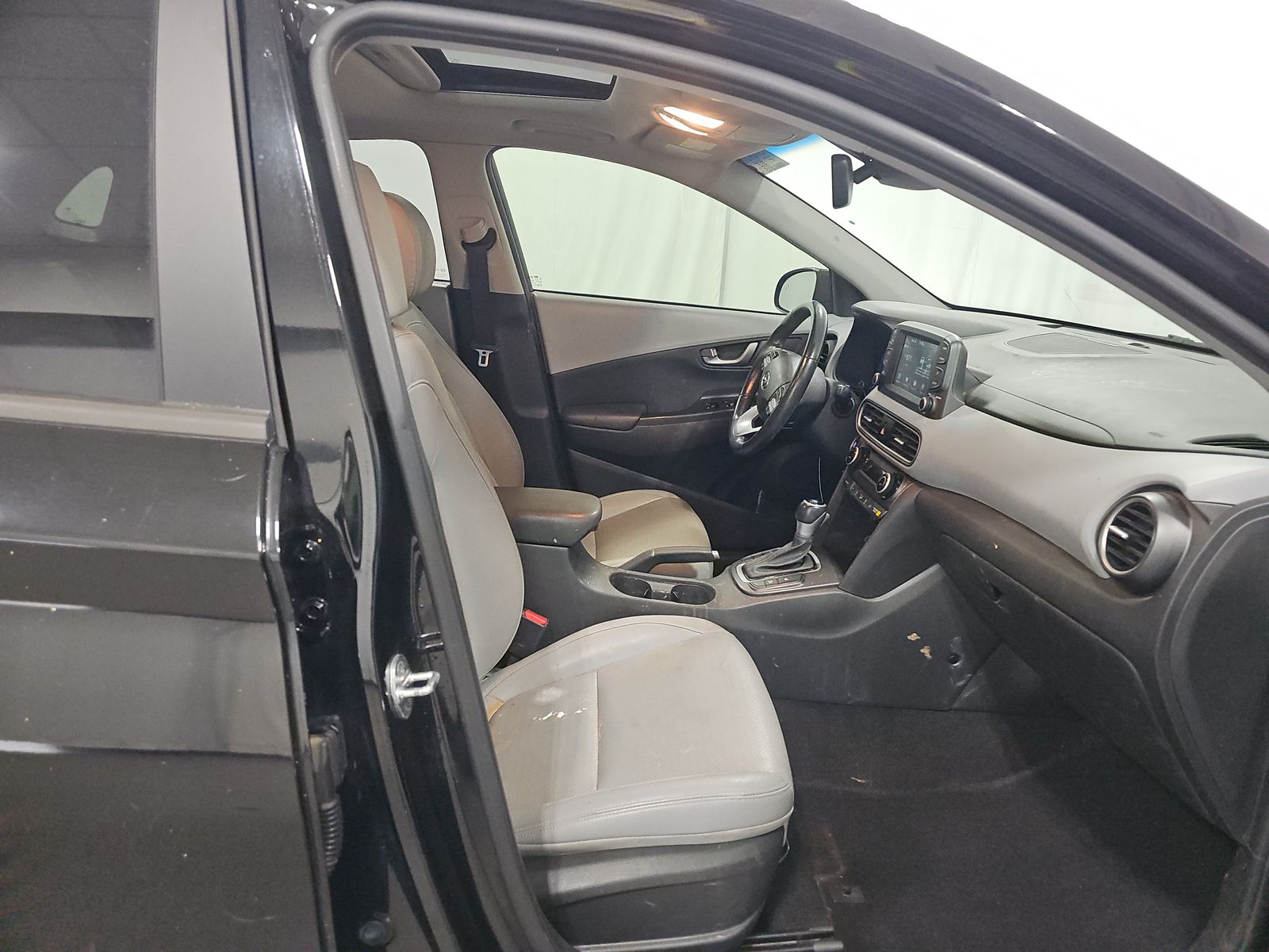 2021 Hyundai Kona Limited FWD