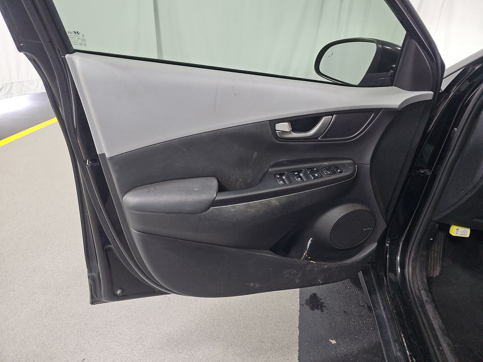 2021 Hyundai Kona Limited FWD