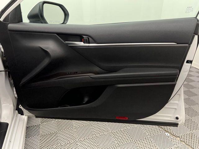 2024 Toyota Camry SE FWD