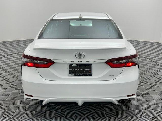 2024 Toyota Camry SE FWD