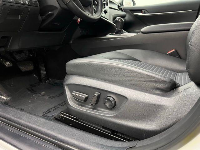 2024 Toyota Camry SE FWD