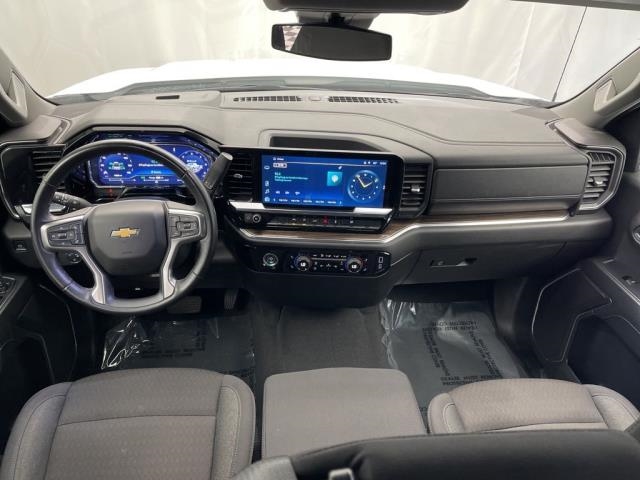 2024 Chevrolet Silverado 1500 LT AWD