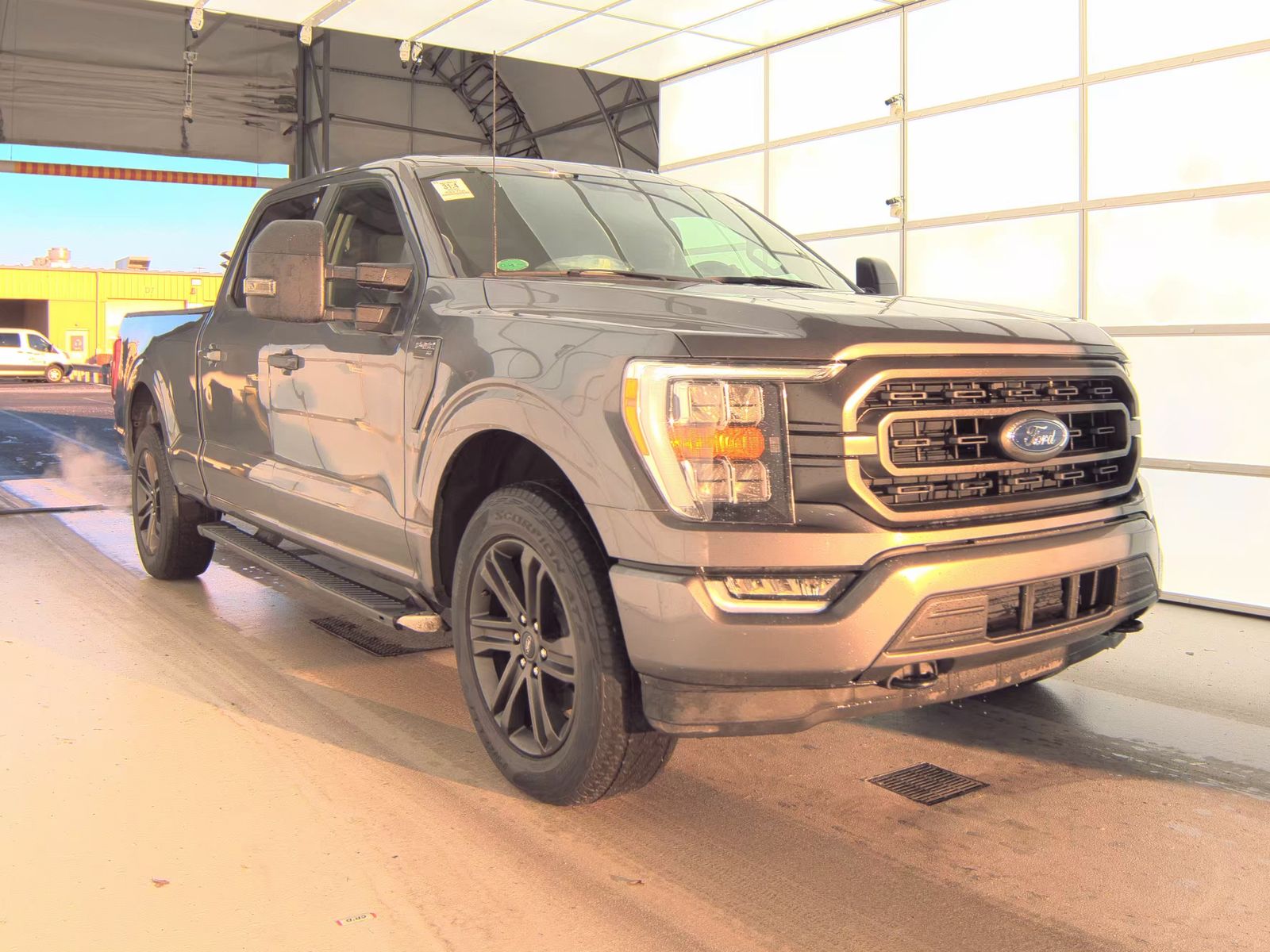 2022 Ford F-150 XLT AWD