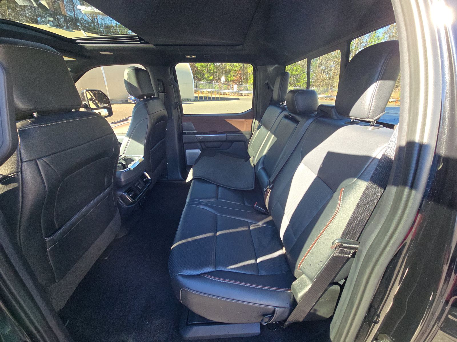 2023 Ford F-150 Hybrid Lariat AWD