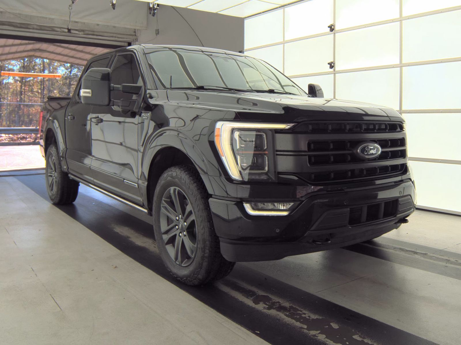 2023 Ford F-150 Hybrid Lariat AWD