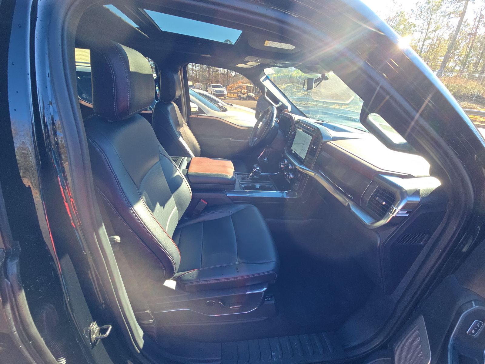 2023 Ford F-150 Hybrid Lariat AWD