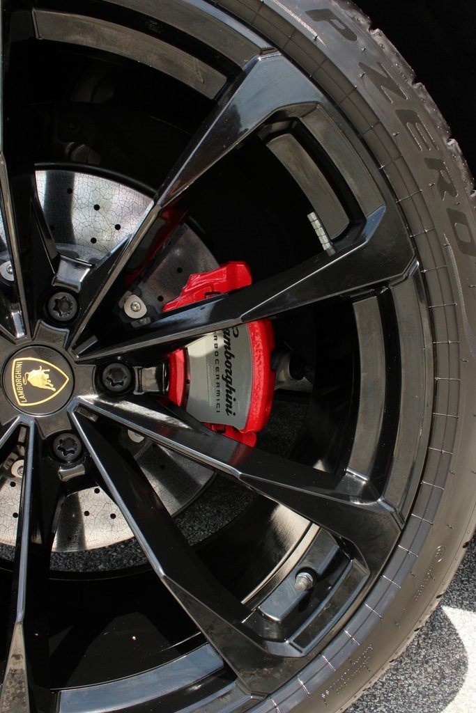 2023 Lamborghini Urus S AWD