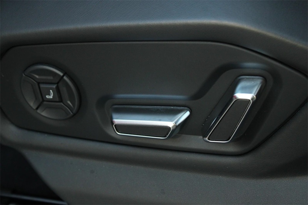 2023 Lamborghini Urus S AWD