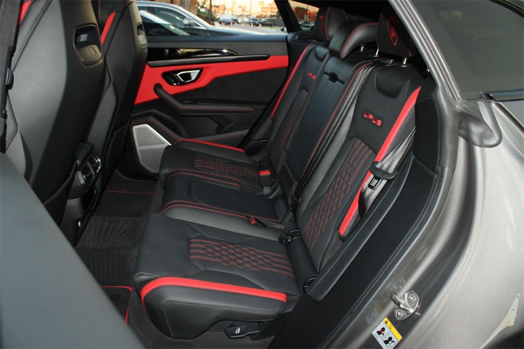 2023 Lamborghini Urus S AWD