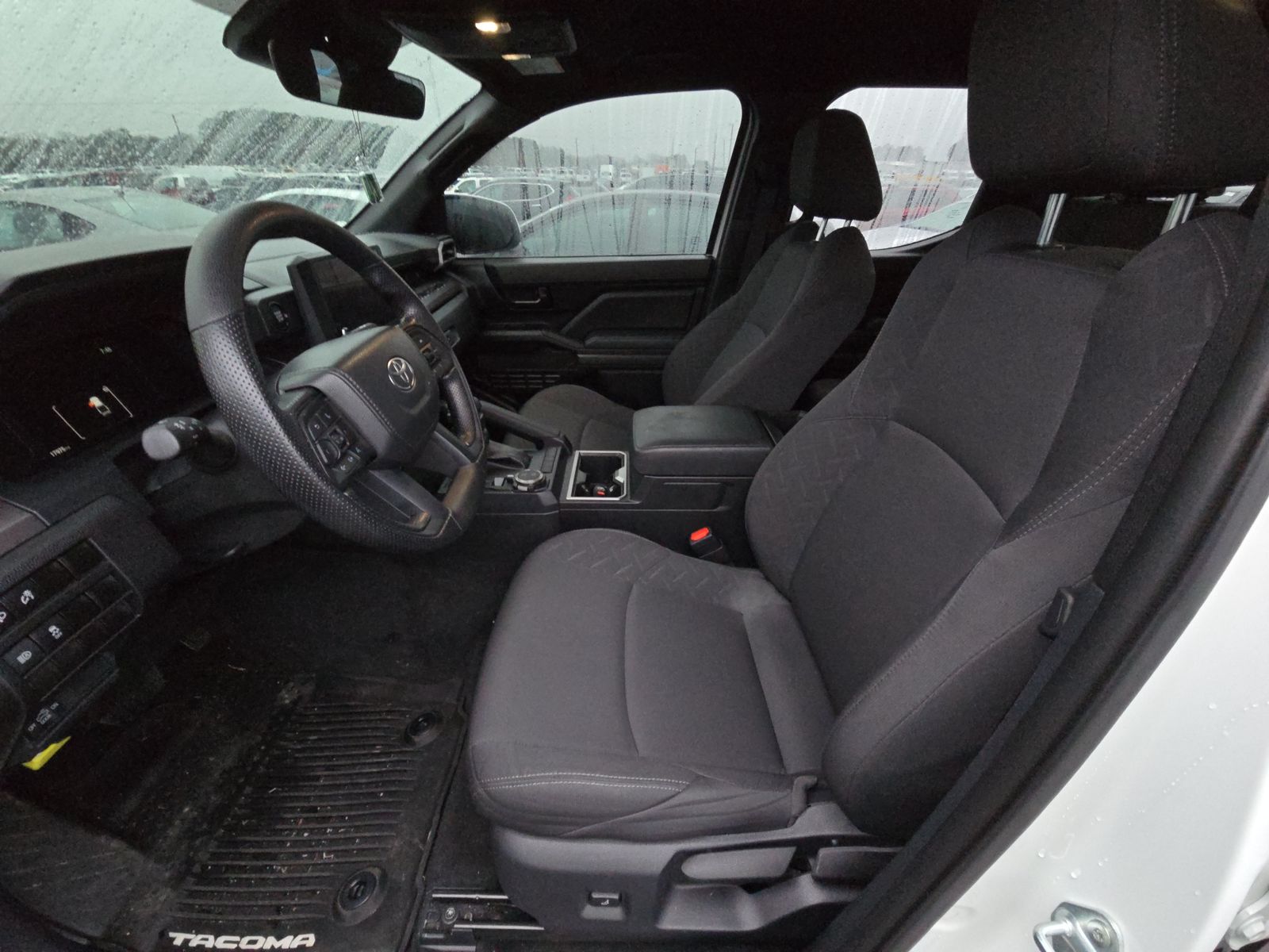 2024 Toyota Tacoma SR5 AWD