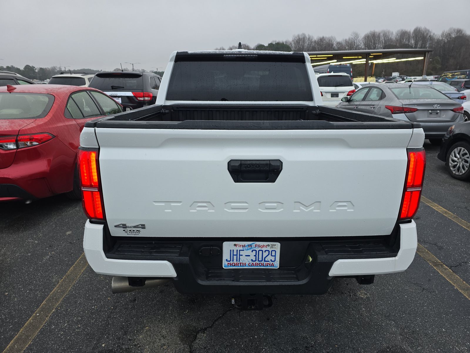 2024 Toyota Tacoma SR5 AWD