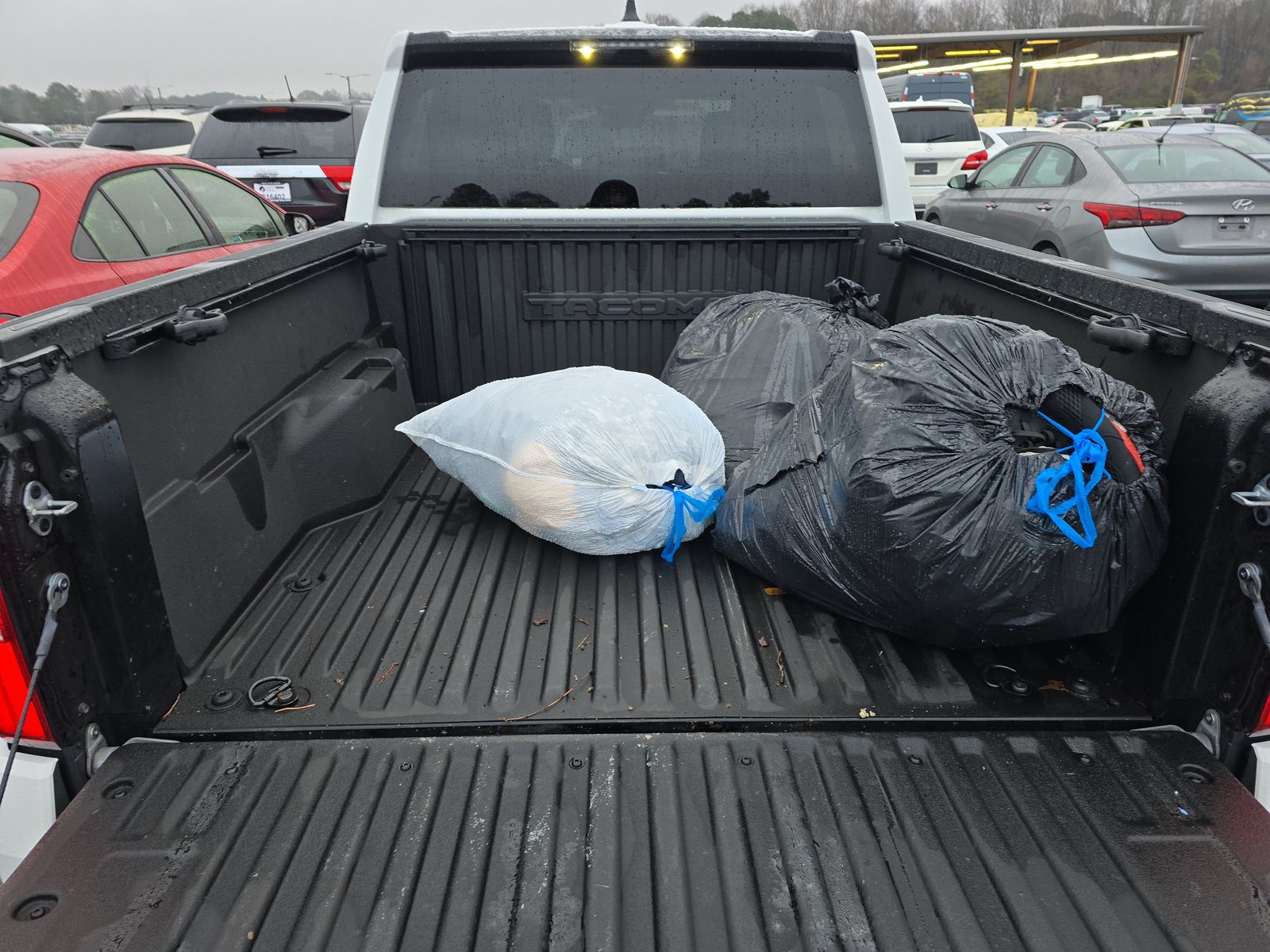 2024 Toyota Tacoma SR5 AWD