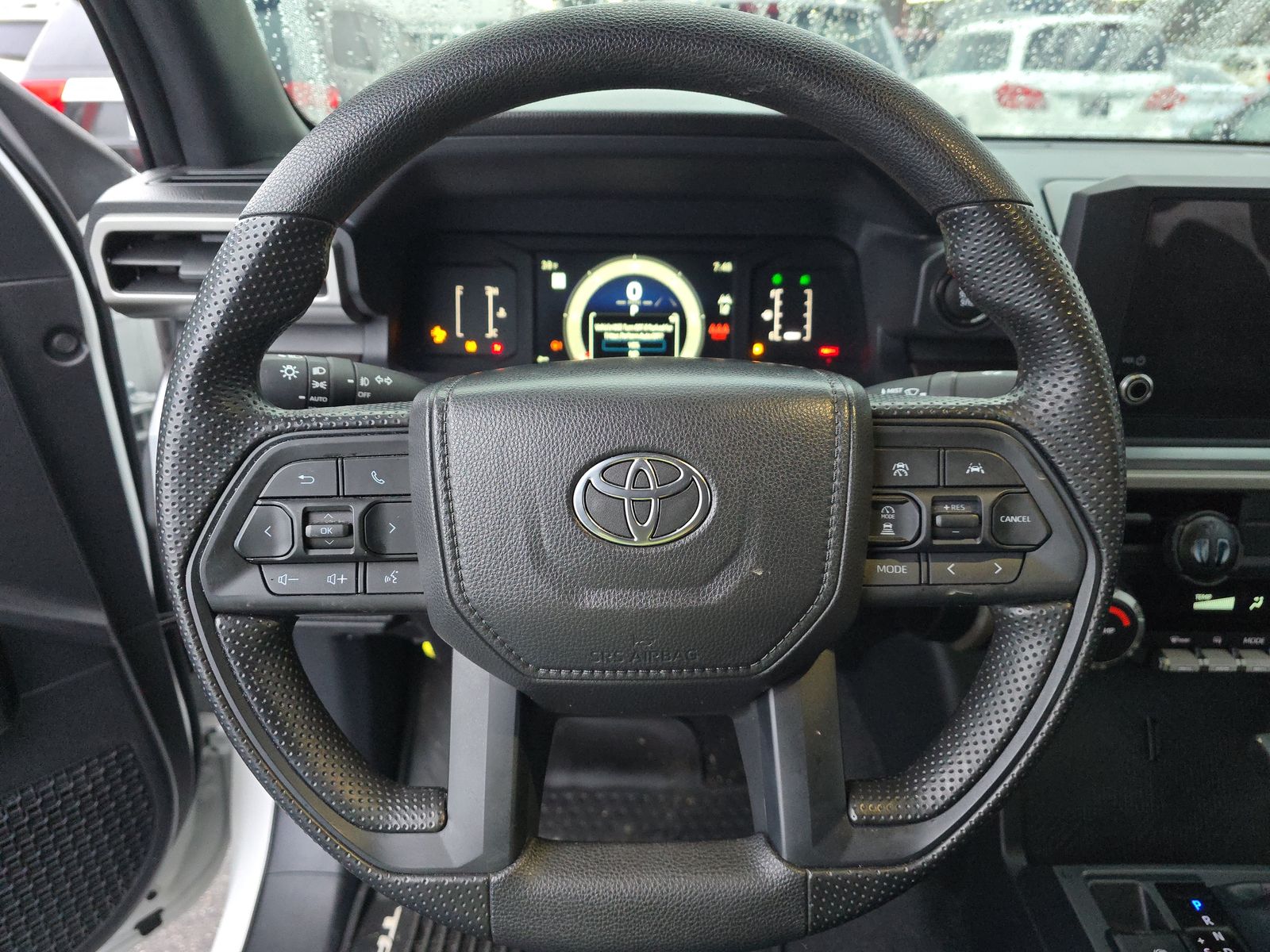 2024 Toyota Tacoma SR5 AWD