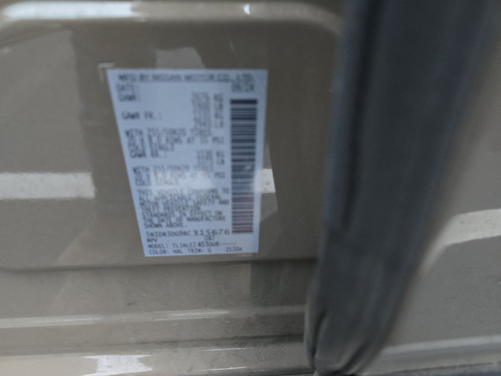 2024 Nissan Pathfinder Platinum FWD