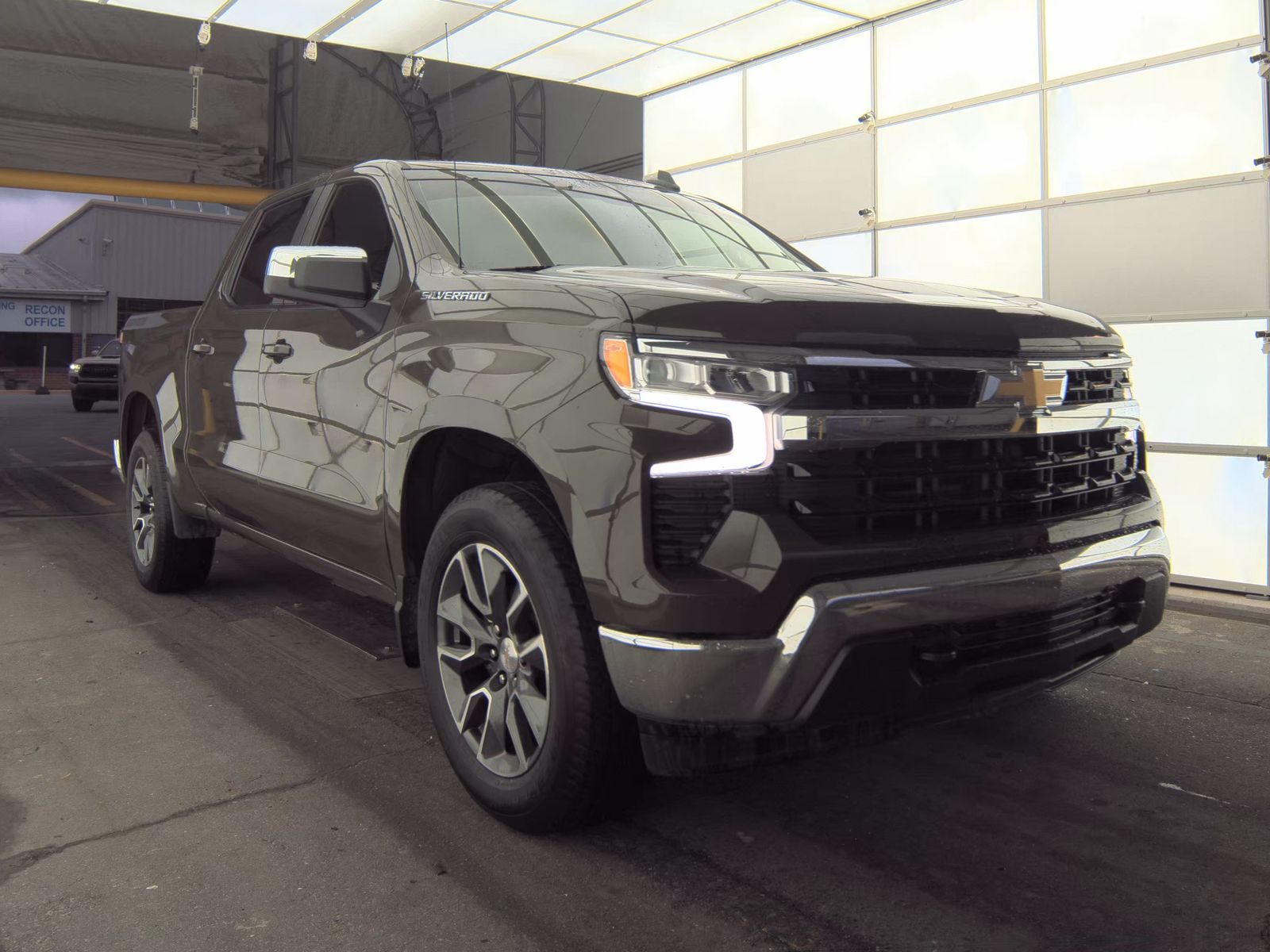 2023 Chevrolet Silverado 1500 LT AWD