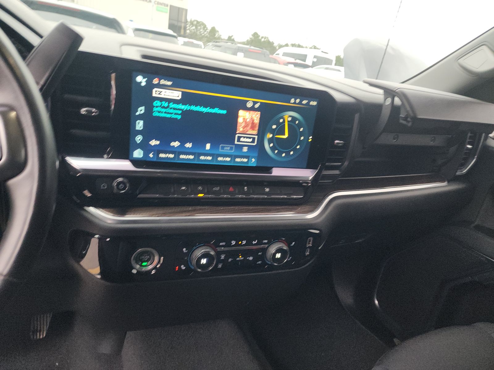 2023 Chevrolet Silverado 1500 LT AWD