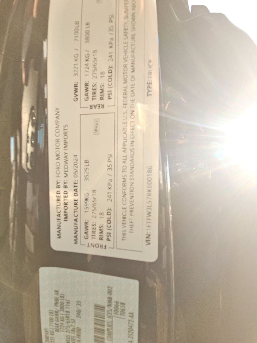 2024 Ford F-150 XLT AWD