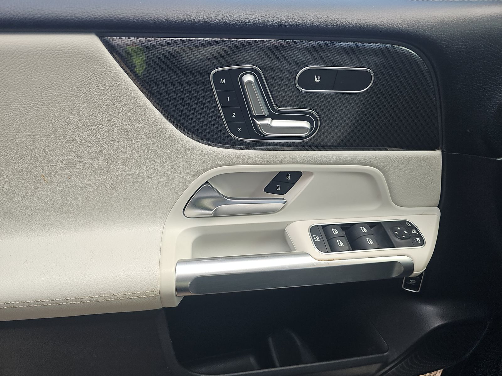 2020 Mercedes-Benz GLB GLB 250 FWD