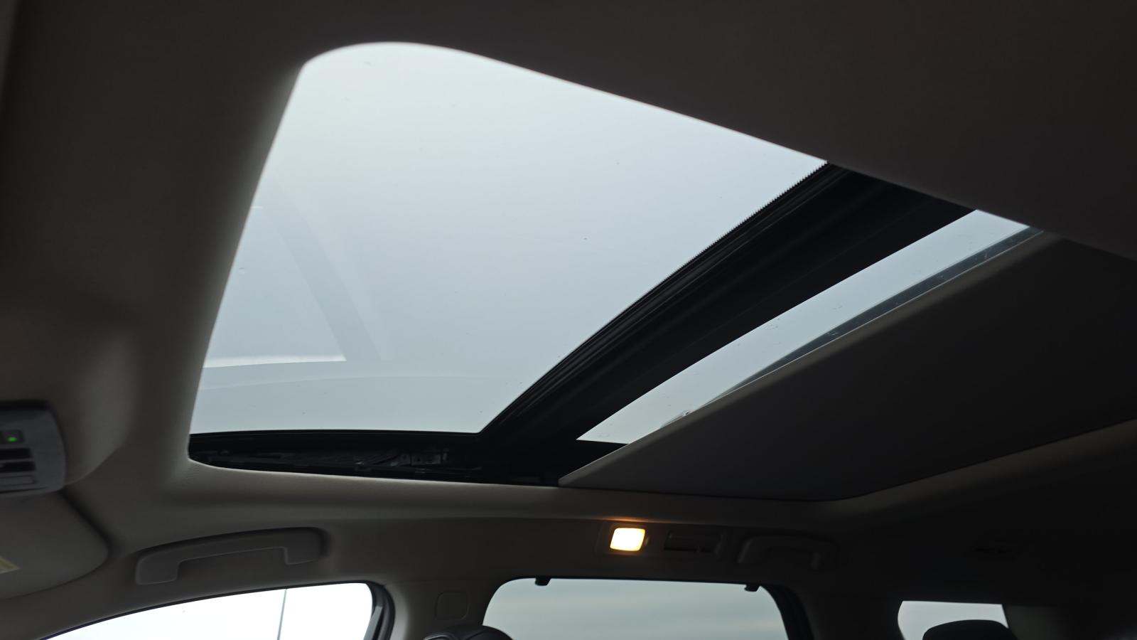 2024 Nissan Pathfinder Platinum FWD