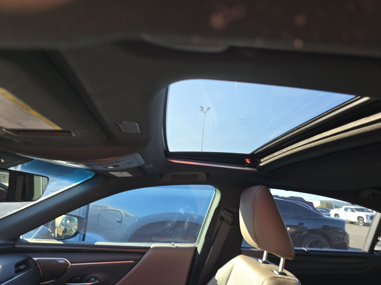 2024 Lexus ES ES 300h Ultra Luxury FWD