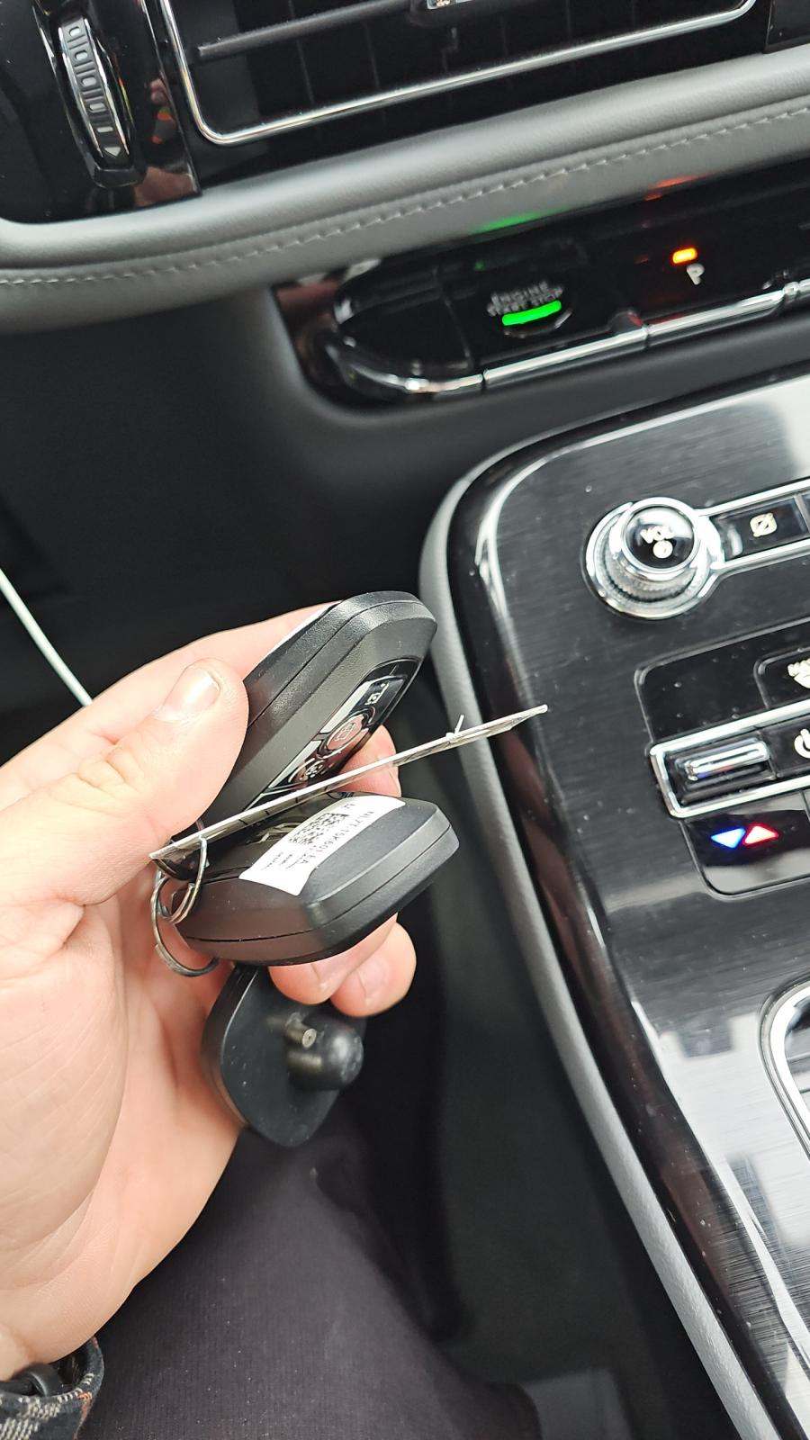 2023 Lincoln Nautilus Reserve FWD