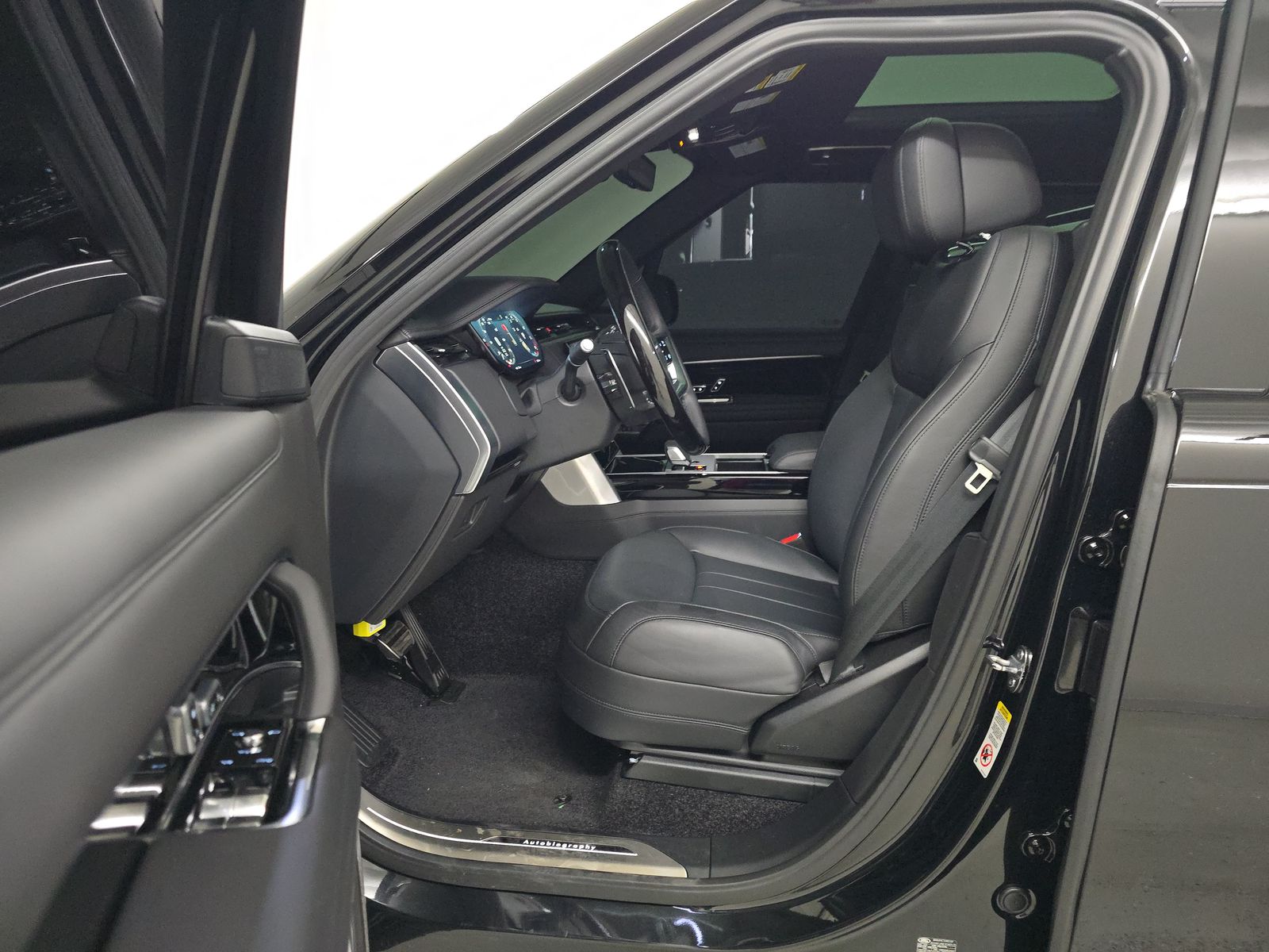 2025 Land Rover Range Rover Autobiography LWB AWD