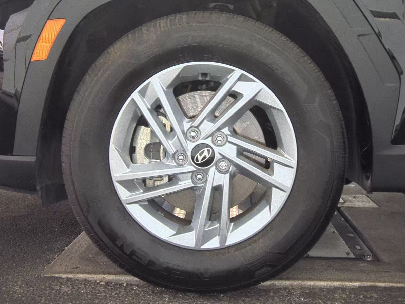 2025 Hyundai Tucson SE FWD