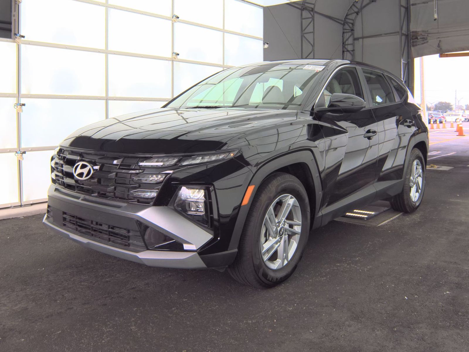 2025 Hyundai Tucson SE FWD